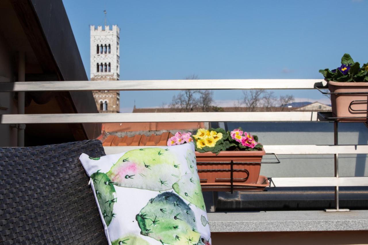 Rooftop Delight With Terrace Lucca Eksteriør bilde